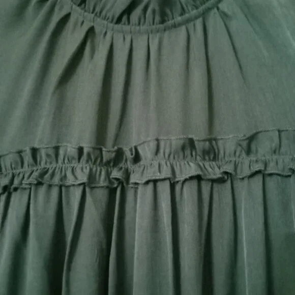 Ivy City Co Gwendolyn Dress Size Small - Picture 5 of 11